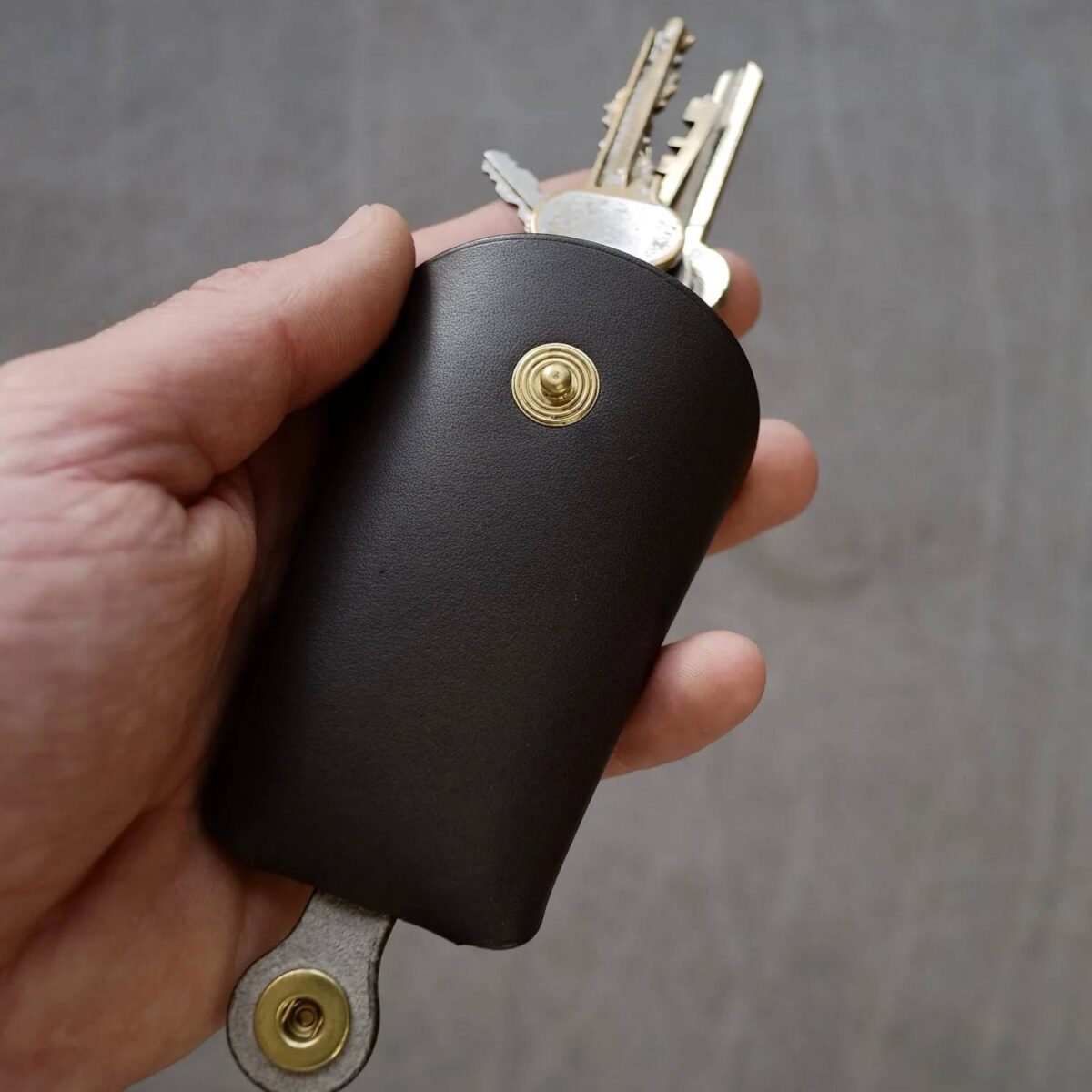 Alternative view of Sort Læder Nøglering | Mirgoods